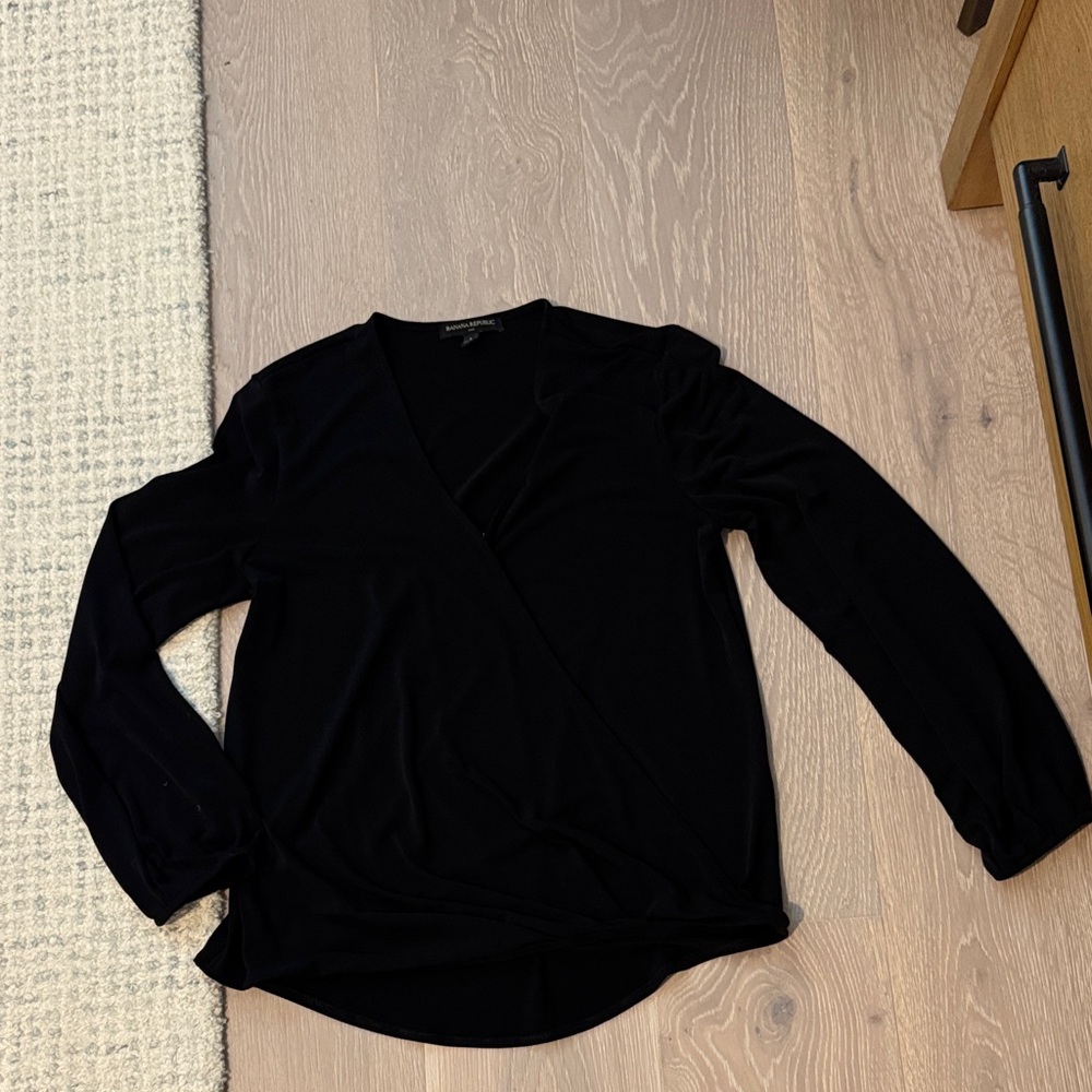 Banana Republic Black Long-Sleeve Wrap Top